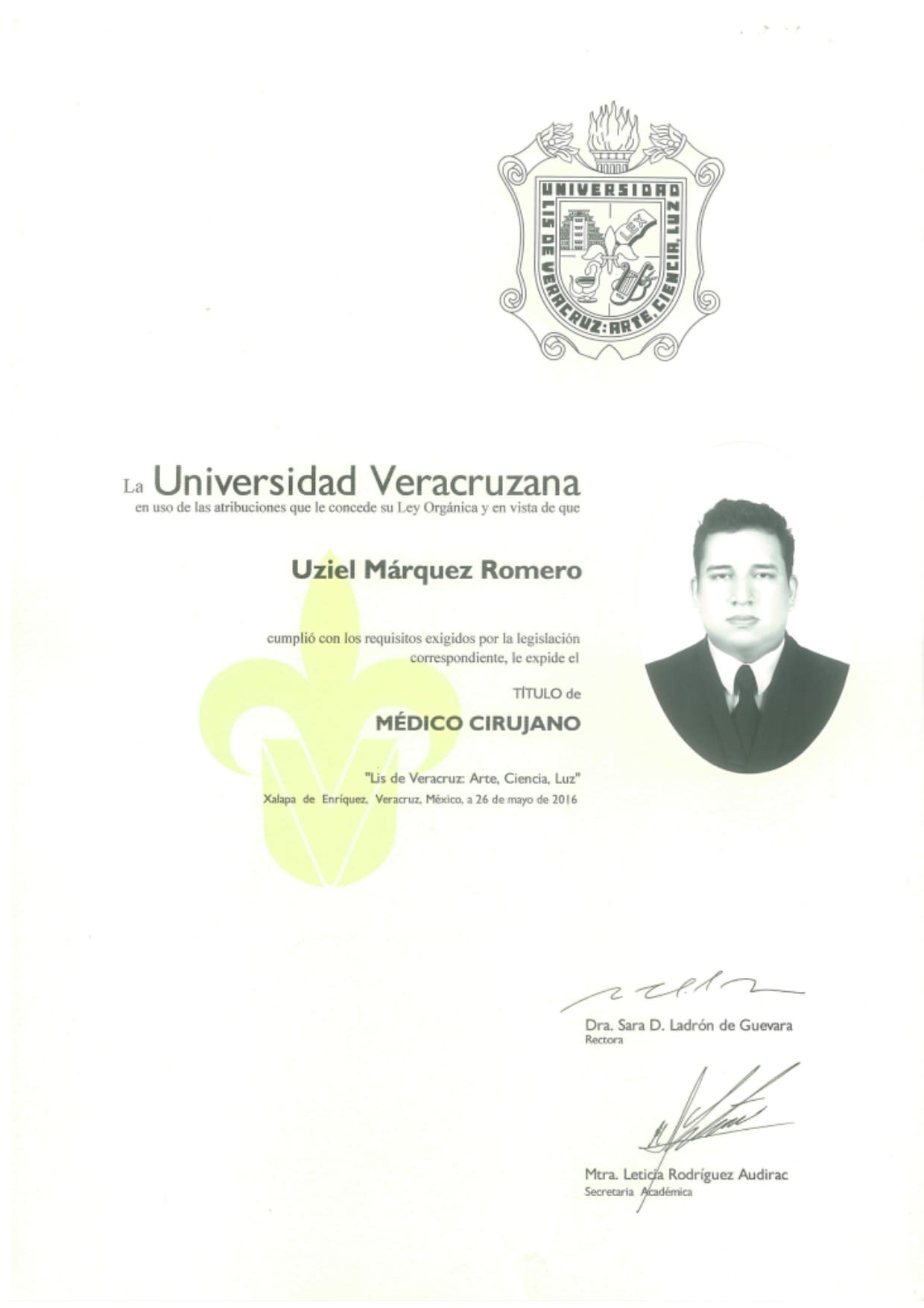 Título Médico Cirujano